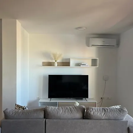 Espacioso Duplex Con Terraza Y Vistas Aguadulce  Exterior photo